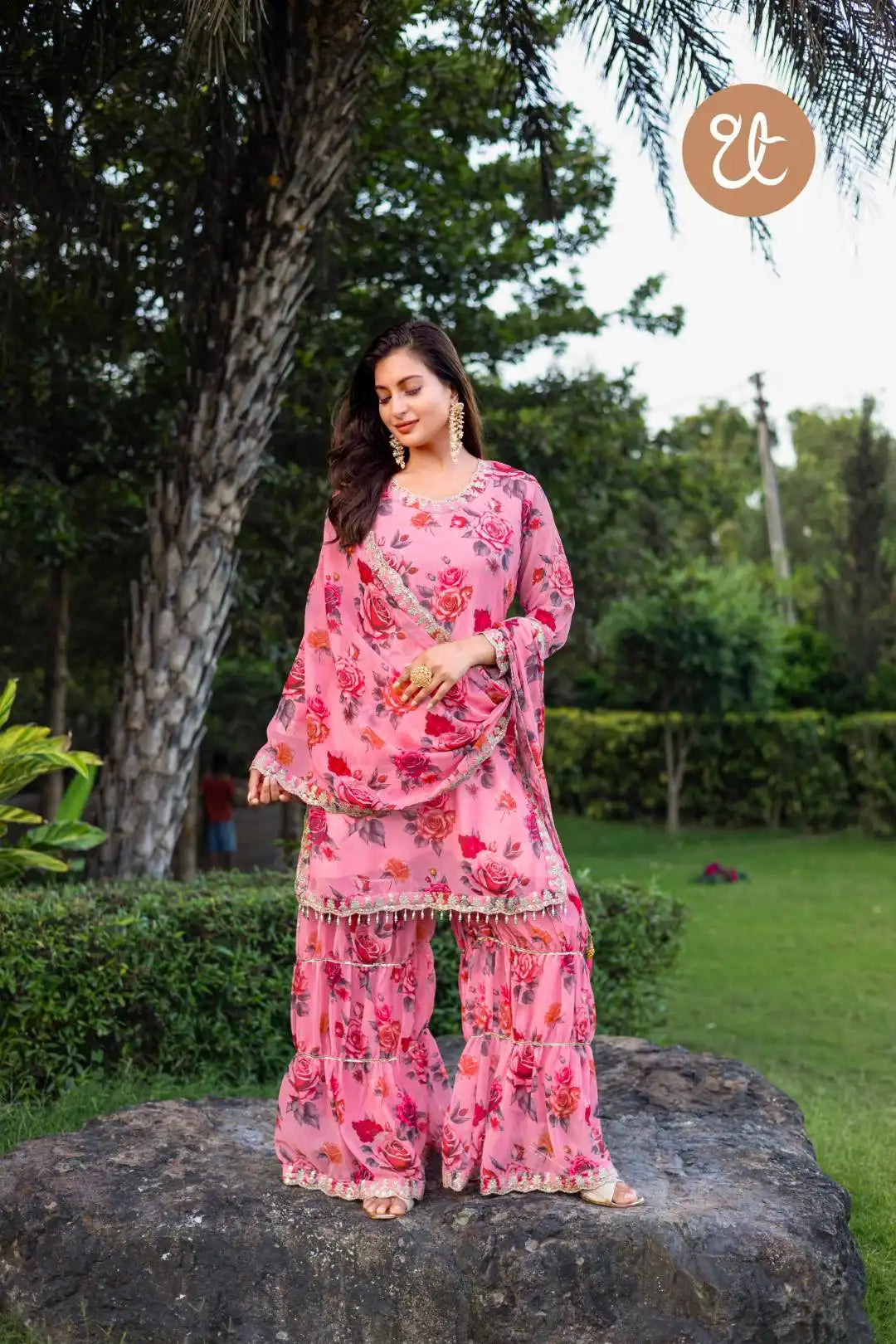 Threadthrill Design No 009 Floral Printed Pink Georgette Ladies Kurti Palazzo Set