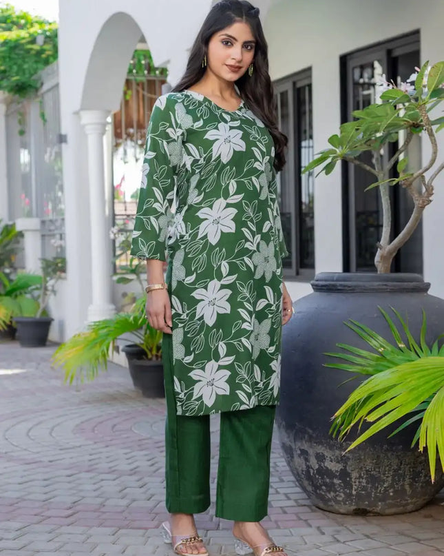 Aradhna 2026 Cotton Blend Green Color Kurti Pant long Co Ord Set Collection