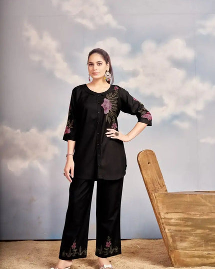 Lila Vol 18 Rayon Co Ord Set Western Design With Thread Work