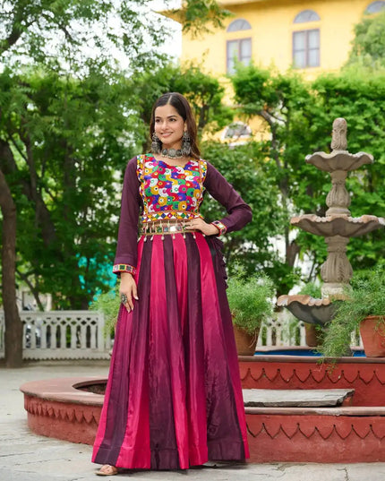 Moni 5045 Navratri Lehenga Choli Collection 2025