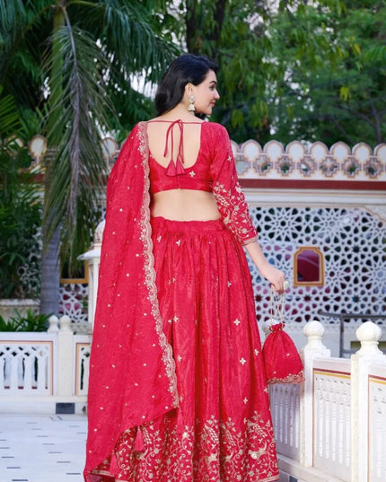 Aawiya 1023 Pink Gold Crush Zari Weaving Work Lehenga Choli