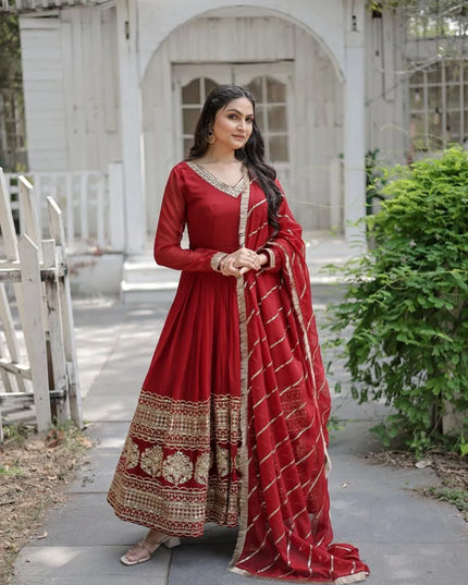 Mohini 9150 Red Color Readymade Gown with Dupatta