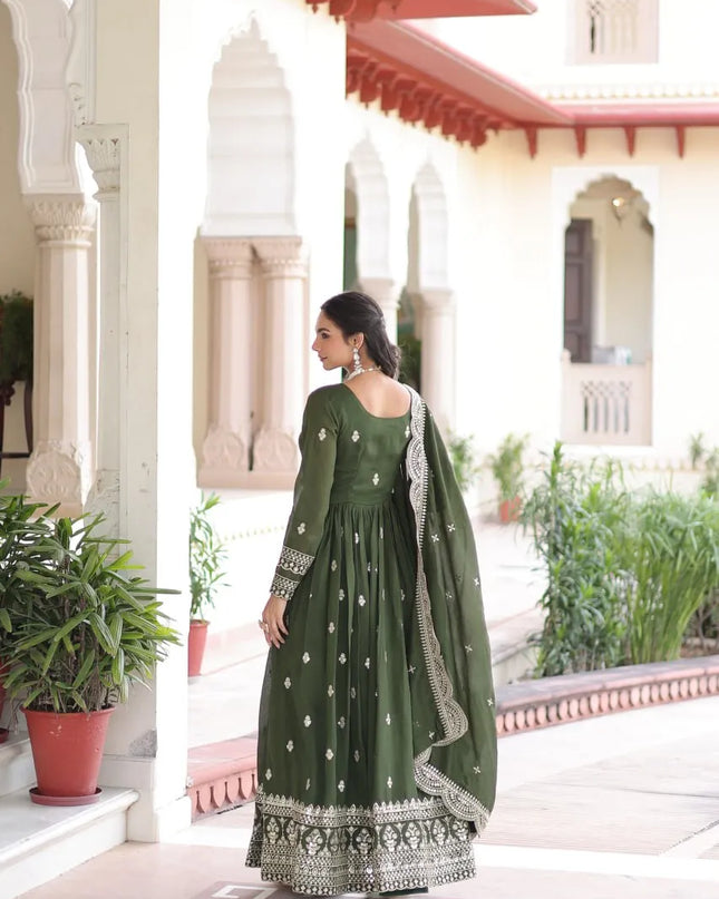 Mohini 9281 Vichitra Silk Embroidery Gown With Dupatta