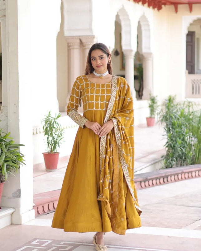 Mohini 9304 Nc Vichitra Sequins Zari Work Gown