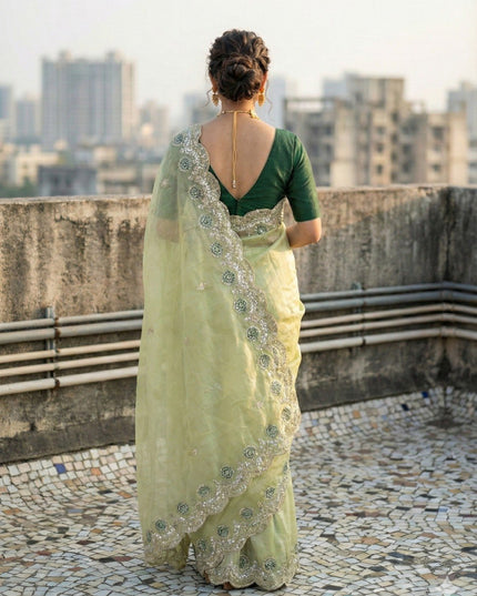 Kusum 812 Gold Crush Thread Work Party Wear Saree