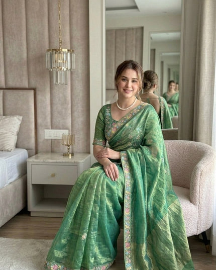 Kiara Dhanlakshmi 2 Fendy Chiffon Saree With Beads Embroidery Work