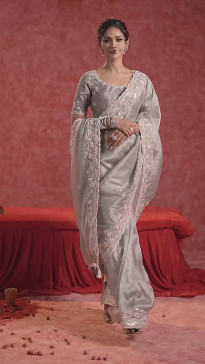 Sulakshmi Ambika Siya silk Grey Color 4205 Carnival Wear Saree
